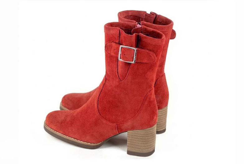 Women's red side-buckle ankle boots with round toe and mid block heel - Rear view